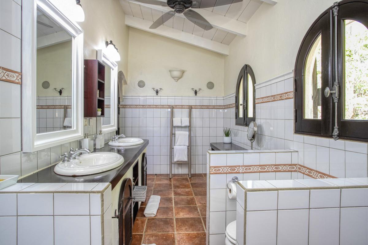 44 - Joie de Vivre - Master Bathroom 2